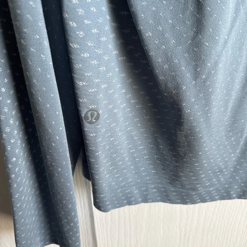 Lululemon metal vent tech hoodie - Picture 3 of 4